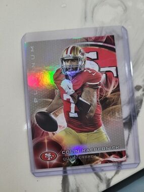 Topps Colin Kaepernick San Francisco 49ers Red & Gold Football Card